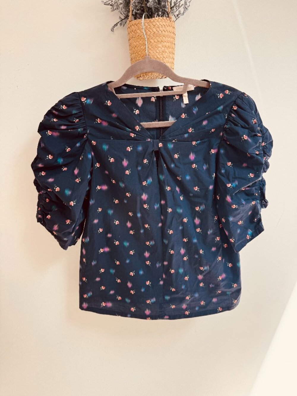 Rebecca Taylor Navy Floral Blouse with Puff Sleeve Detail, Sz 6